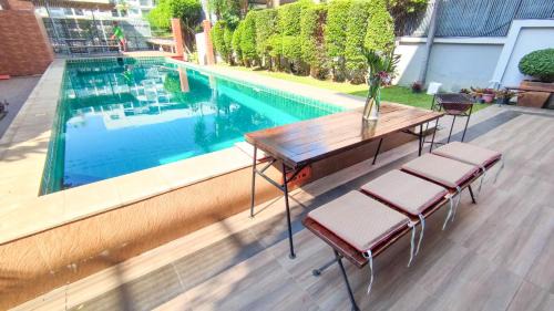 Jomtien Villa | Moccara Villa 10B/R with private pool.