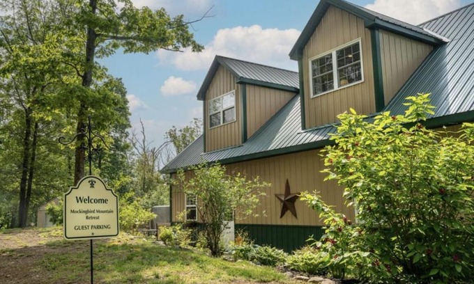 Luray Apartamento | Mockingbird Mountain Spa and Retreat