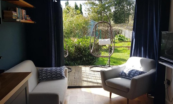 Oxford Apartamento | Modern 1-bed apartment, plus parking, near Oxford and the JR