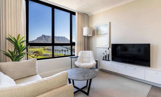 Milnerton Apartamento | Modern 1 bed Table Mountain View Hideaway