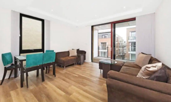 Earlsfield Apartamento | Modern 1 Bedroom Apartment with Balcony in Earlsfield
