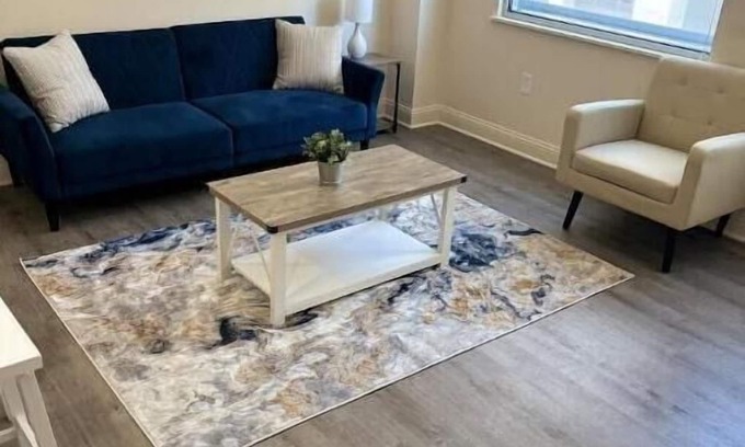 Market East District Apartamento | Modern 1 Bedroom Downtown Apartment