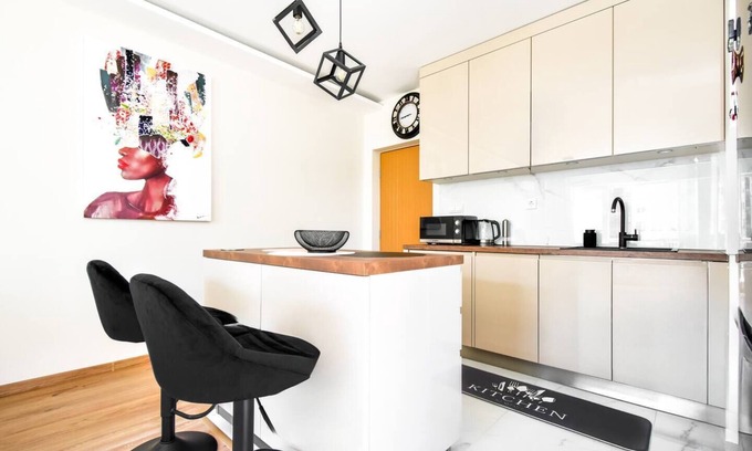 Plovdiv Apartamento | Modern 1BR Apartment with All the Comforts of Home