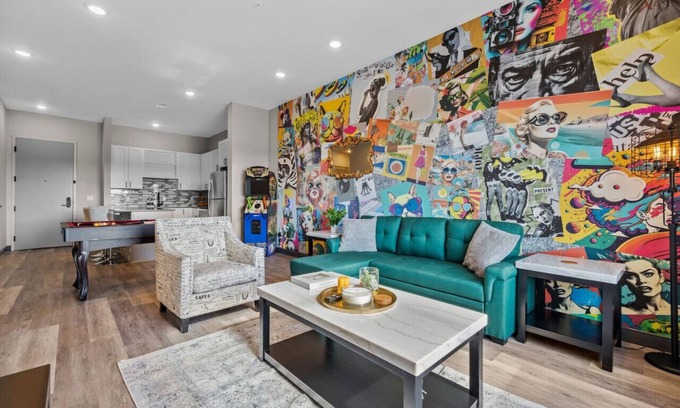 South Nashville Apartamento | Modern 1BR Getaway near Broadway – Sleeps 4!