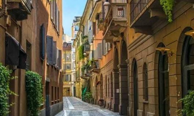 Somma Lombardo Apartamento | Modern 1BR Suite Nearby Malpensa Airport