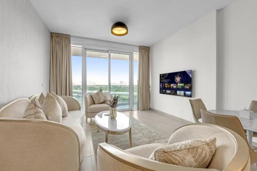 Bur Dubai Apartamento | Modern 1BR w Sky Amenities