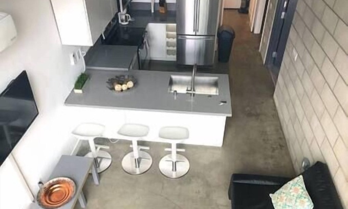 University Heights Apartamento | Modern 2 Bdrm w/Parking in the Heart of Hillcrest w garage parking spot - ADA