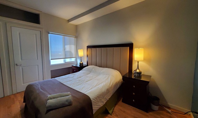 Playas de Tijuana Apartamento | Modern 2 bedroom apartment by the bullring
