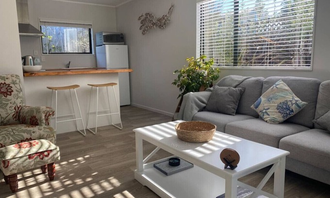 One Tree Point Apartamento | Modern 2 Bedroom Apartment-One Tree Point