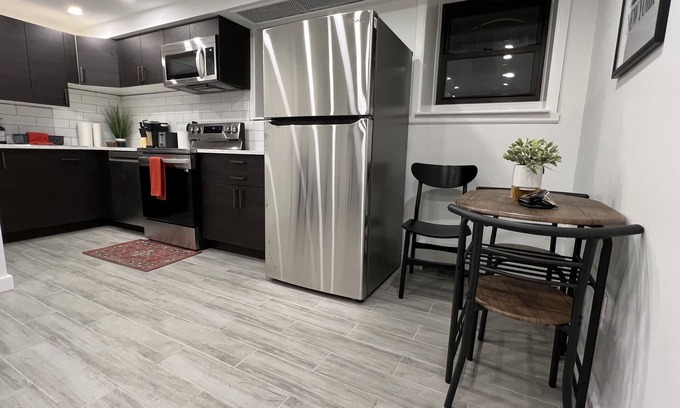 East Flatbush Apartamento | Modern 2 BR Apt Perfect For Traveling Professionals