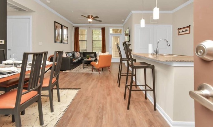 Lazybrook/Timbergrove Apartamento | Modern 2bedroom 2bathroom