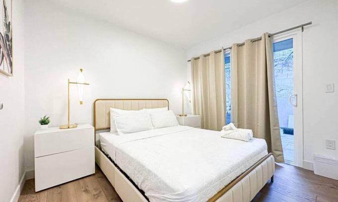 Calabasas Casa | Modern 2BR Oasis - CAL2 - Cal