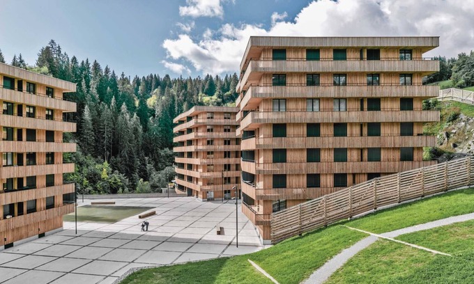 Flims Apartamento | Modern 3.5 room apartment right on the ski and bike slopes