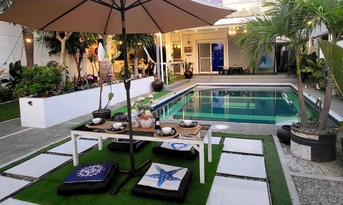 Bacnotan Casa | Modern 3-bedroom house with WiFi and AC in Bacnotan