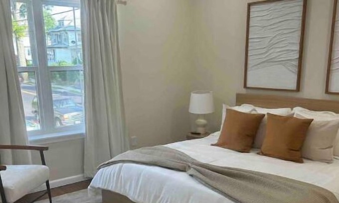 Hillside Casa | Modern 3bd/2ba 8 mins from EWR