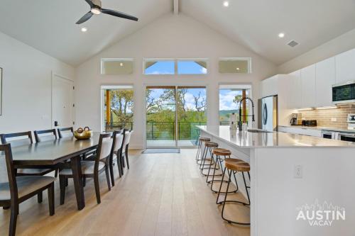 Lakeland Park Apartamento | Modern 3BR 3BA in Steiner Ranch w Balcony Dining Yard w Grill by Austin Vacay