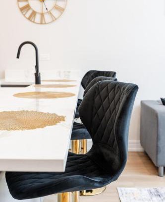 Bronzeville Apartamento | Modern 3BR Stay Near DT CHI