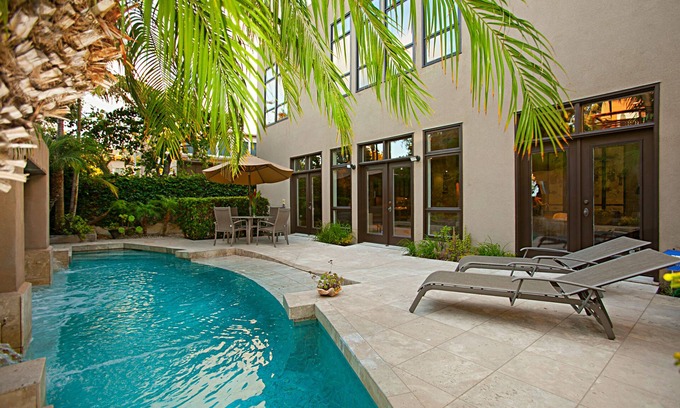 La Jolla Shores Casa | Modern 4 Bedroom Beach House Getaway 1 Block from BEACH 2min Walk Beach Park!