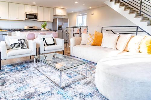 Los Angeles Apartamento | Modern 5-bedroom House FREE parking