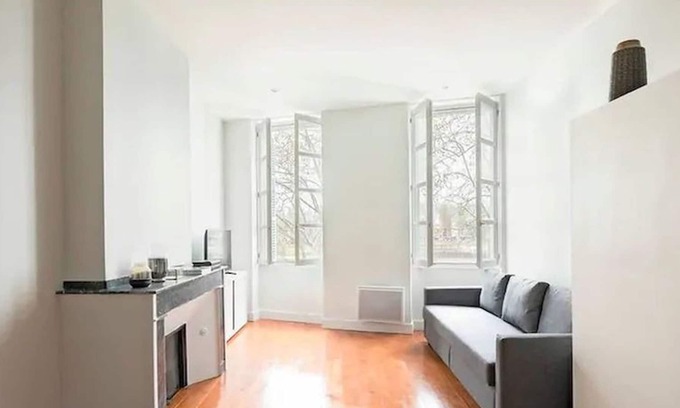 Carmes Apartamento | Apartamento Moderno de 50m2 en la Elegancia de Les Carmes Et Du Quai De Tounis