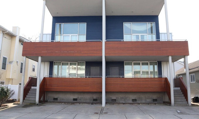 Wildwood Casa | Modern 6 Bedroom Wildwood Beach Getaway