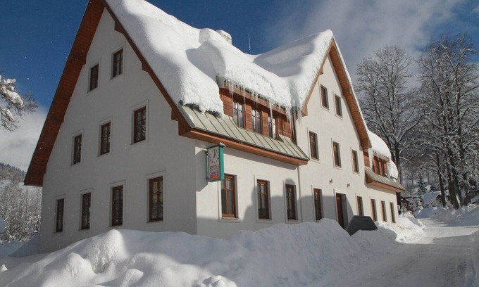 Rokytnice nad Jizerou Apartamento | Apartamento moderno en Rokytnice nad Jizerou cerca de la zana de esquí
