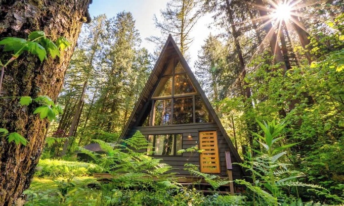 Mount Hood Village Cabina | Modern A-Frame Hot Tub Forest Escape