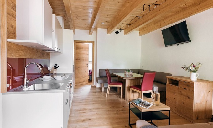 Goestling an der Ybbs Apartamento | Modern and high-quality furnished vacation apartment (62 sqm) with sun terrace