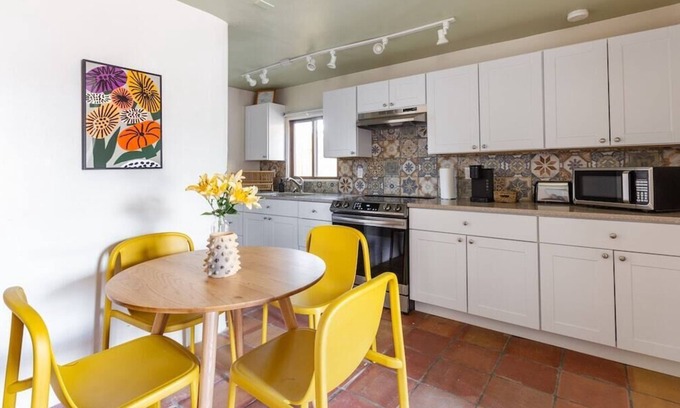 Downtown Santa Fe Apartamento | Modern and Cozy 1B - Heart of Railyard District