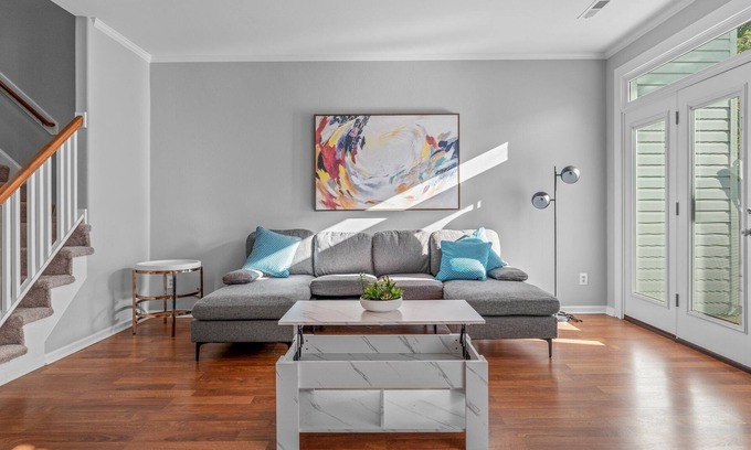 Virginia Beach Casa | Modern and Spacious Townhouse,offers comfort, and a touch of coastal living.