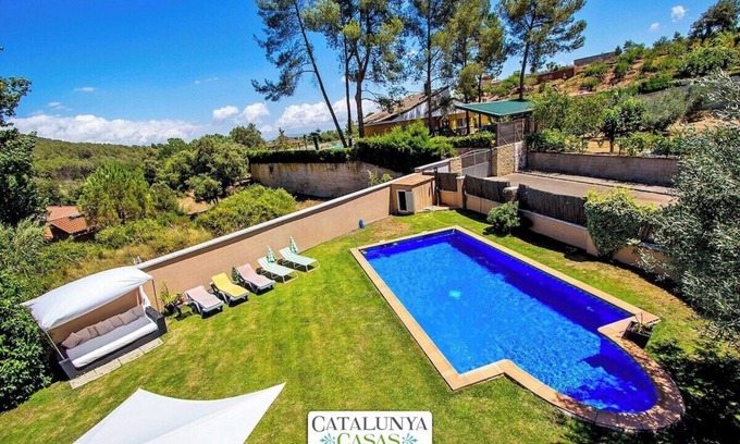 Can Vinyals Villa | ¡Moderno y espacioso con piscina privada cerca de BCN!