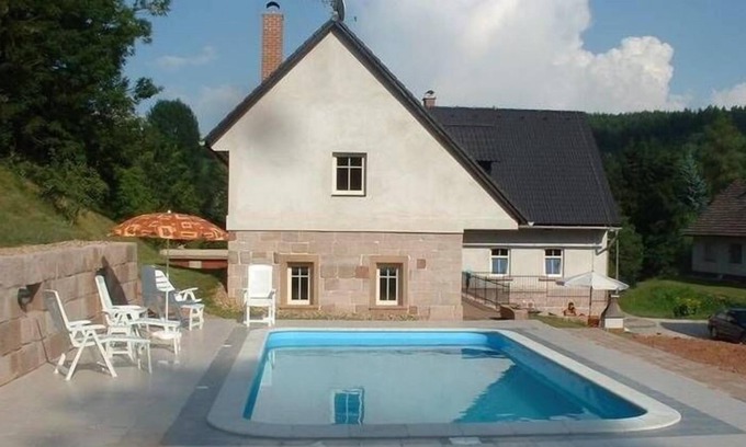 Stupna Apartamento | Apartamento Moderno en Vidochov con Piscina