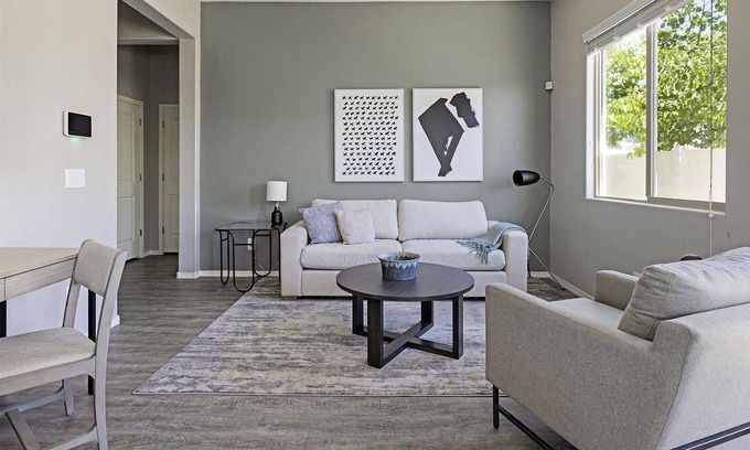 Litchfield Park Apartamento | Modern Apartment in Prime Location (ID7657X12)