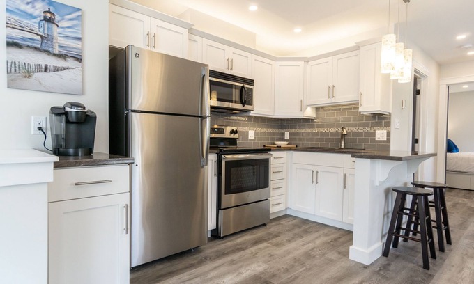 Charlottetown Apartamento | The Elm - Apartamento moderno, Suite 1