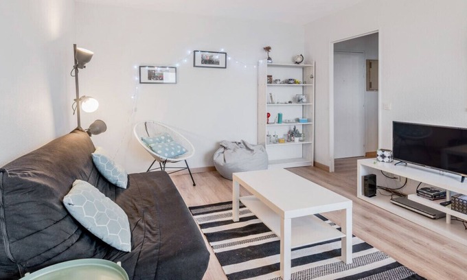 Merignac Apartamento | Modern apartment in Bordeaux - W274