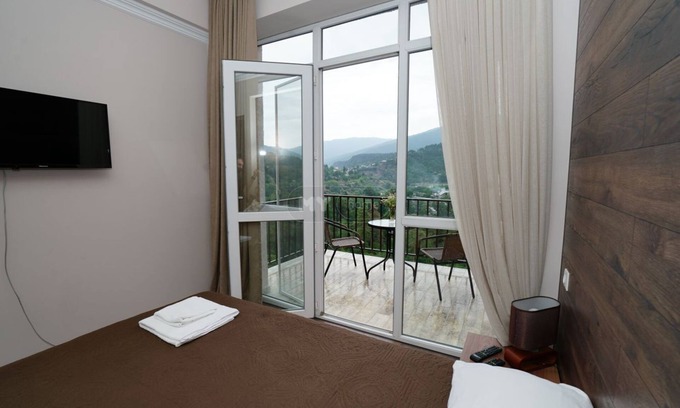 Likani Apartamento | Modern apartment in Borjomi