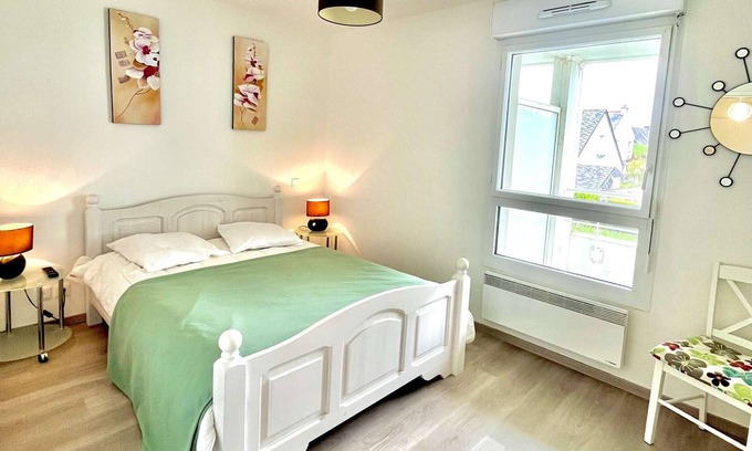 Etel Apartamento | Moderno apartamento en Étel, cerca de la playa, 2 habitaciones con parking privado
