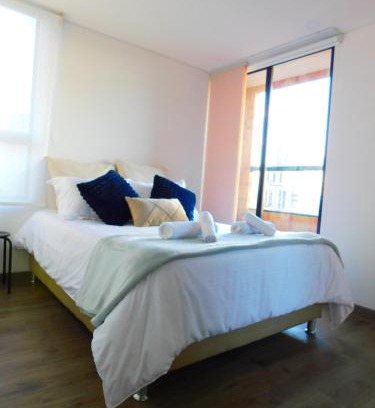 Centro International Apartamento | Modern Apartment in the Heart of Bogotá