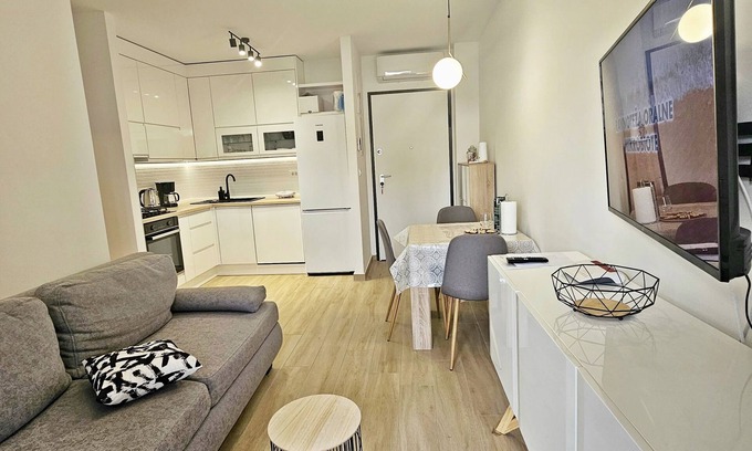 Solin Apartamento | Modern Apartment near River