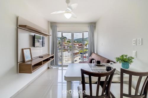 Pioneiros Apartamento | Ap moderno cerca de la Rueda Gigante de BC MBH0601