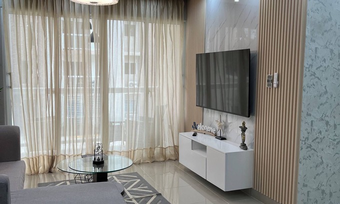 La Caleta Apartamento | Modern apartment only 5 minutes from the airport and 10 from the beach