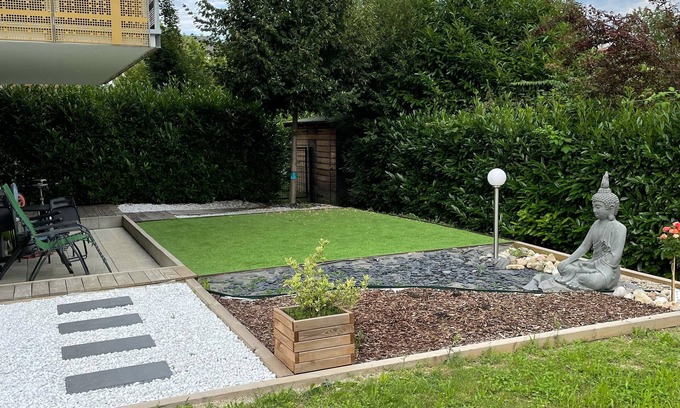 Poteries Apartamento | Modern apartment with garden / Tram / free parking