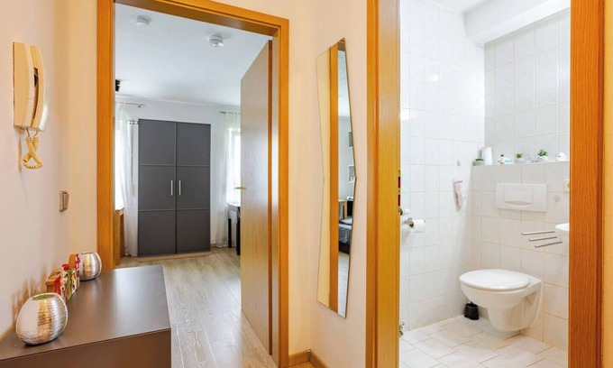 Wahren Condominio | Modern apartment with Netflix access