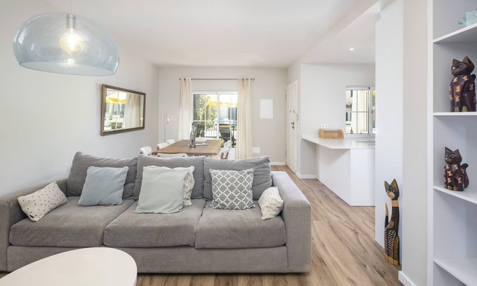 Benagil Casa | Modern apartment with sea views, terrace