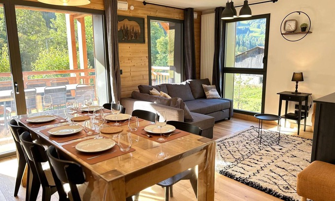 Les Gets Apartamento | Nuevo apartamento cerca de remontes mecánicos en Les Gets con terraza soleada y garaje cerrado
