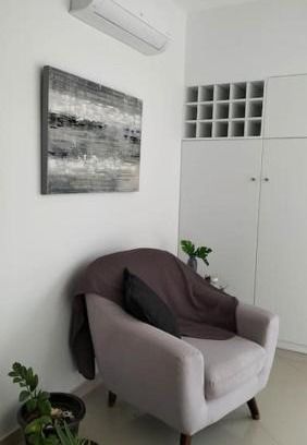 Praia Apartamento | Modern Apt w/pool + ocean view