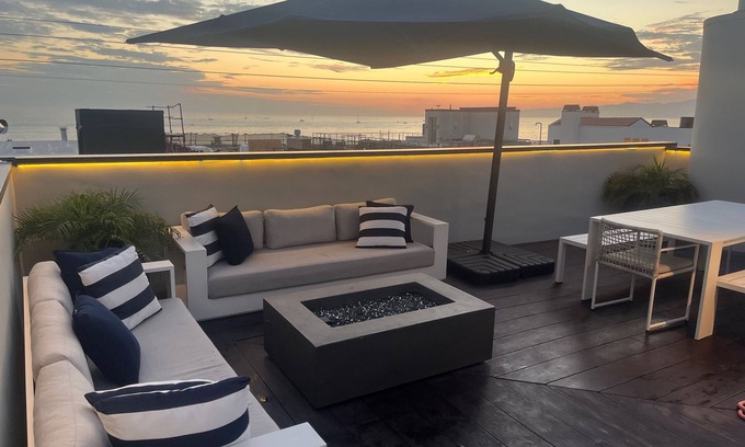 Marina Peninsula Casa | Casa moderna de la playa - MDR / Venecia