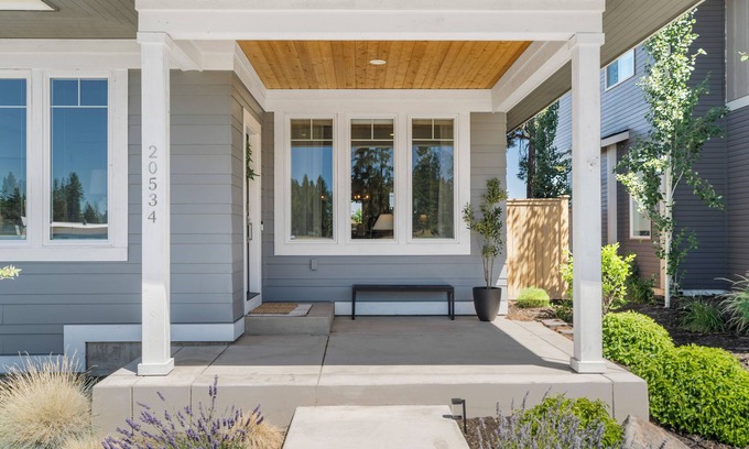 Old Farm District Casa | Modern Bend Home — Hot Tub, Sauna, Cold Plunge + Dog-Friendly Yard