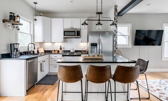 Greenwood Casa | Modern Boho Family House Near Shops & Restaurants in East Nashville