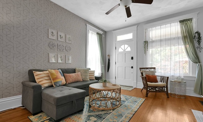 Olde Towne East Casa | Modern Boho🪴Style 1BR Near DT on Historic Street